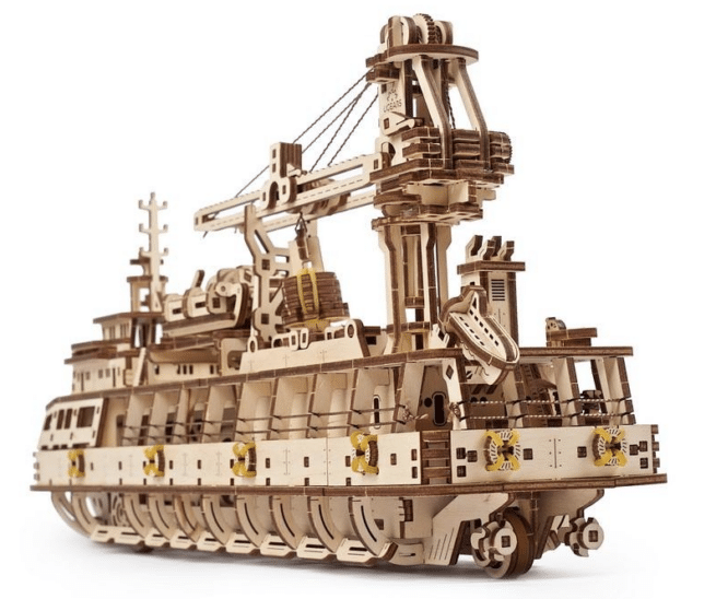 3D palapeli Research Vessel, Ugears Mechanical models