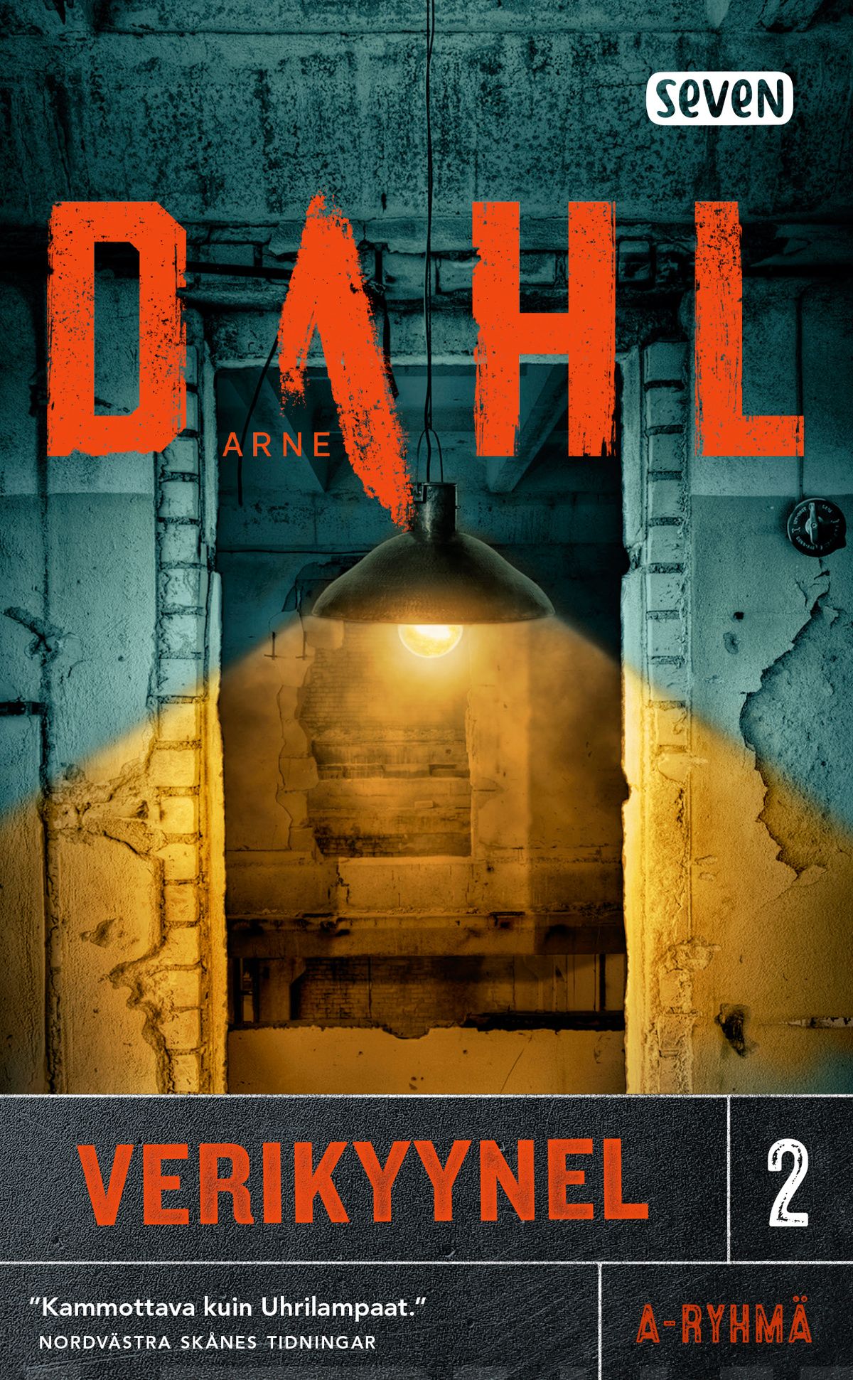 Verikyynel Suomen vanhin kirjakauppa - Vuodesta 1899