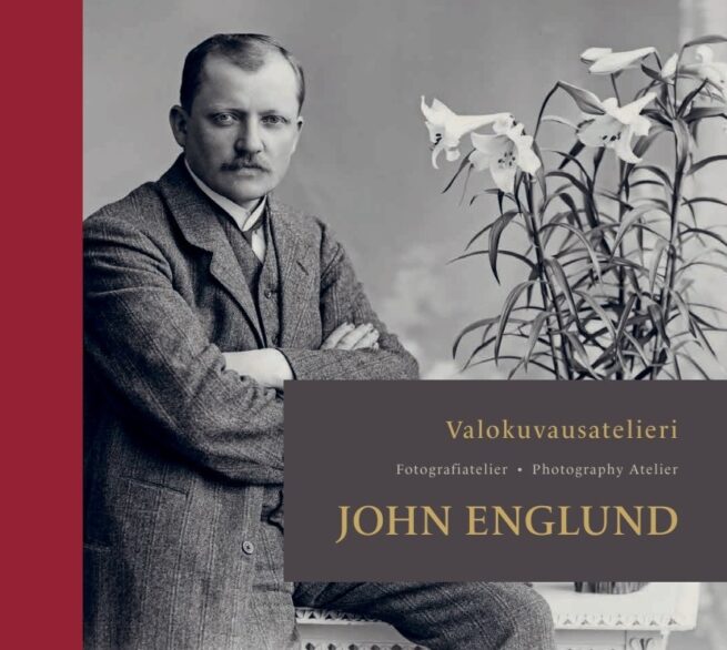 Valokuvausatelieri John Englund : fotografiatelier = photography atelier