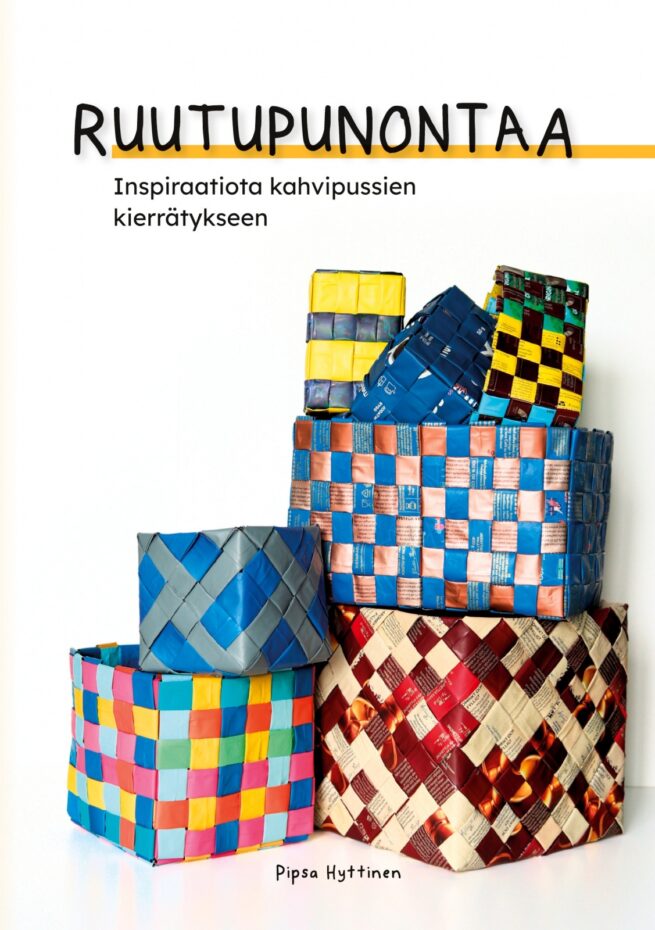 Ruutupunontaa - Inspiraatiota kahvipussien kierrätykseen