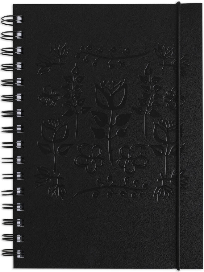 Miiko muistikirja Taikapuutarha, musta Miiko muistikirja Taikapuutarha, musta Suomen vanhin kirjakauppa - Vuodesta 1899