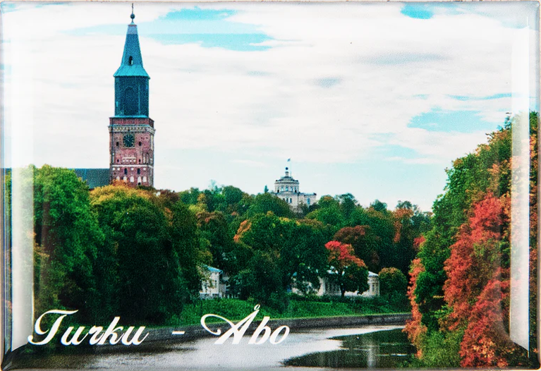 Turku Näkymä Aurajoelta magneetti Turku Näkymä Aurajoelta magneetti Suomen vanhin kirjakauppa - Vuodesta 1899
