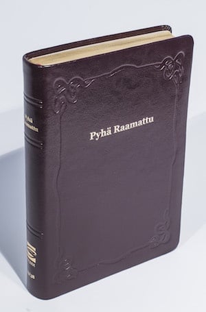 Pyhä Raamattu johdannoin 33/38 (isotekstinen, tummanruskea) : R45 ilman vetoketjua Pyhä Raamattu johdannoin 33/38 (isotekstinen, tummanruskea) : R45 ilman vetoketjua Suomen vanhin kirjakauppa - Vuodesta 1899