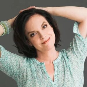 Kirjailija Anna-Leena Härkönen