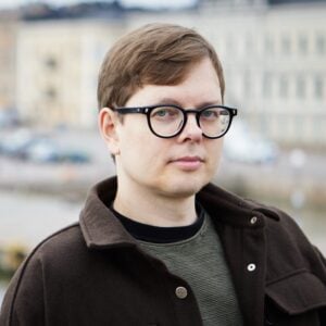 Kirjailija Juhani Karila